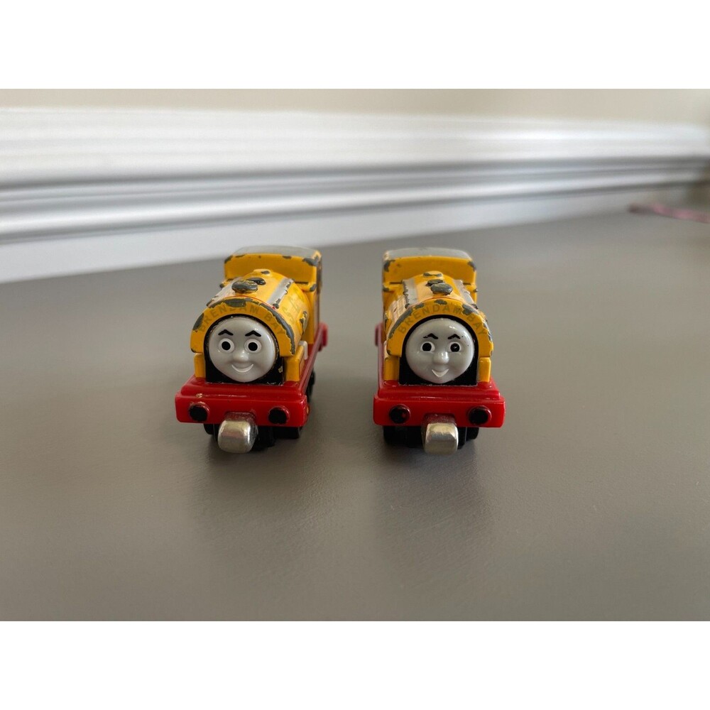 Vintage 2003 Thomas the Train Bill Ben Tank Engine Friends Metal Lot of 2